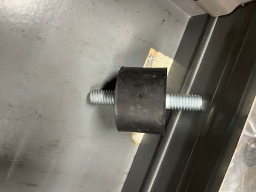 900-6969-23: Isolator, Upper Radiator