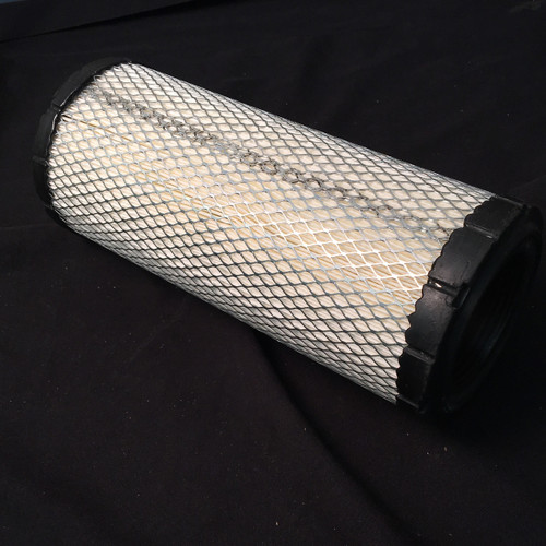 904-0011-60: Air Filter Outer Kubota V2203/V3800/V3300 & Deutz 904-0011-60: Air Filter Outer Kubota V2203/V3800/V3300 & Deutz