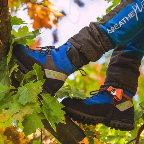 ARB-AT33300-42: Arbortec BOOT SCAFELL LITE SZ 9 BLU