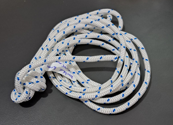 Off cut - 5mm Double braid - polyester - White with blue fleck 2.75m