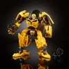 Transformers figure comes with 2 throwing star accessories inspired by the weaponry of Bumblebee in the movie.