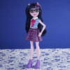 My Little Pony Equestria Girls Fashion Dolls have 7 points of articulation for imagining friendship-filled stories.