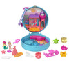 Polly Pocket Dolphin Beach Compact features 12 accessories - some pieces have a Pop & Swap feature so kids can peg them into different areas of the compact for endless play possibilities.