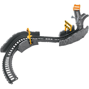 Thomas and Friends Train Track Master Motorized Close Call Cliff