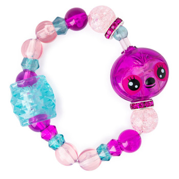 Twisty Petz are the gem bracelets that transform into adorable, collectable animals! Make a bracelet or necklace, wear on a backpack or take them with you on the go!