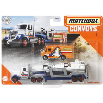 Matchbox Convoys セミ＆パイプトレーラー ロードリフター付き Matchbox Convoys GBK70 Selection Semi Truck + Trailer + Car ⁄ New \u0026 Carded