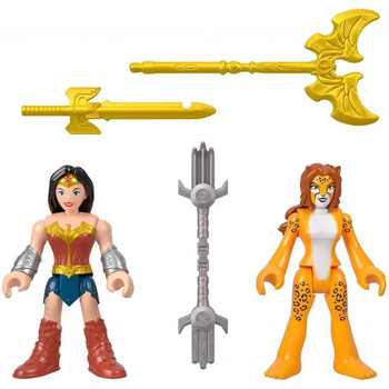 Wonder Woman figure comes with sword and battling staff. The Cheetah figure comes with battling staff.