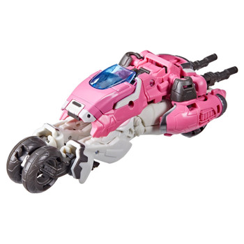 2 Iconic Modes: Figure features classic conversion between robot and Cybertronian motorcycle modes in 23 steps. Perfect for fans looking for a more advanced converting figure. For kids and adults ages 8 and up.