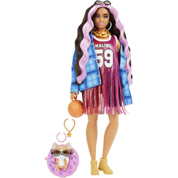 When it comes to fashion, Barbie EXTRA dolls have a 'more is more' attitude, featuring 15 pieces that include clothing and fashion accessories, as well as a pet and pet accessories.