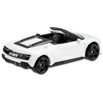 This white 2019 Audi R8 Spyder is 1/10 in the 2020 Factory Fresh collection.