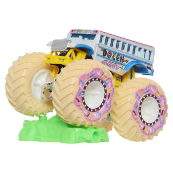 HW Dozen Delivery truck comes with a connect and crash car for immediate smashing action (styles vary)