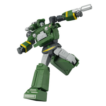 With around 16 movable joints, this model allows for a wide range of poseability