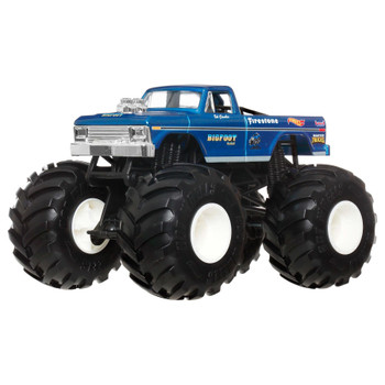 Hot Wheels Monster Trucks Oversized BIGFOOT 1:24 Scale Vehicle