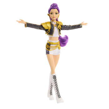 Rumi doll is ready to take the stage and show the world what she's made of in a true-to-movie look from her "Golden" performance