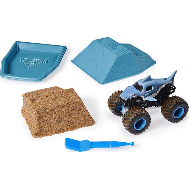 Mold, build & jump over realistic ramps from our synthetic dirt that looks and feels just like what the pros drive through! It's easy to mold and easy to clean! Use the included ramp mold as a ready-to-use ramp, a mold to build your own & a Monster Dirt storage container.