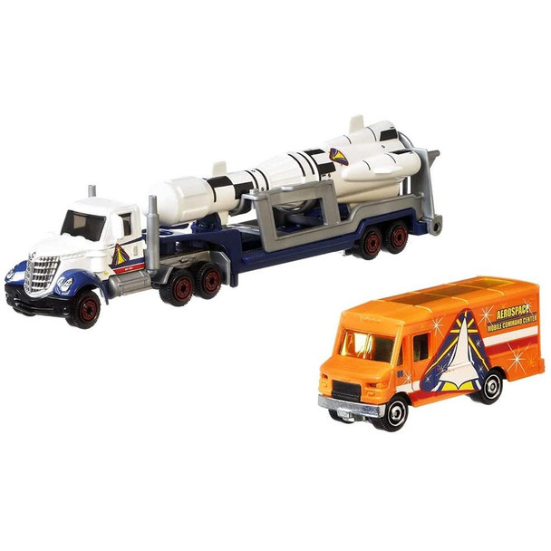 Matchbox delivers incredible and realistic convoys for maximum collectability and play! Each rig is around 7-inches long with a detachable cab and includes an awesome 1:64 scale Matchbox vehicle.