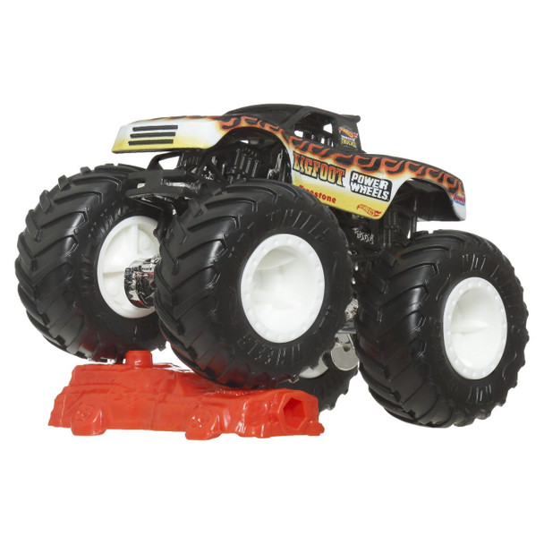Bigfoot truck comes with a connect and crash car for immediate smashing action (styles vary)