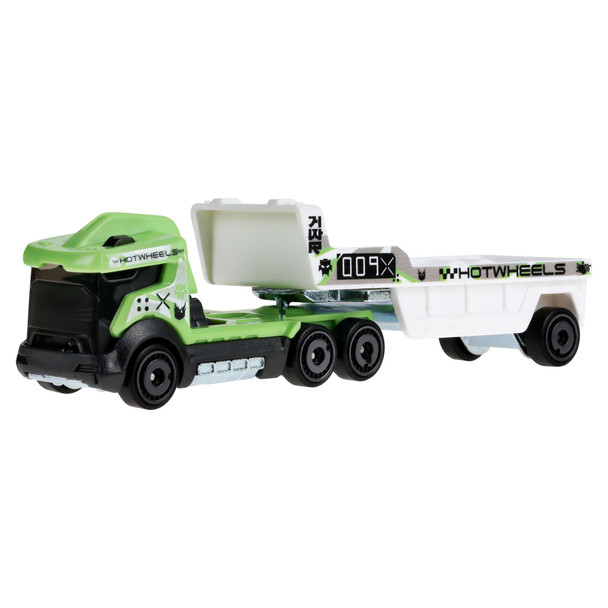 Hot Wheels Track Fleet RACING CONVOY (Green & White) 1:64 Scale Die-cast Truck