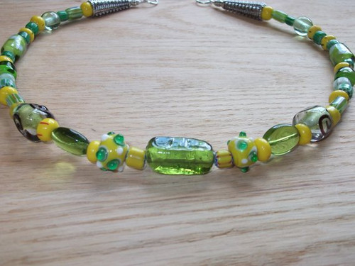 Brooch Chain - in Green and Yellow 