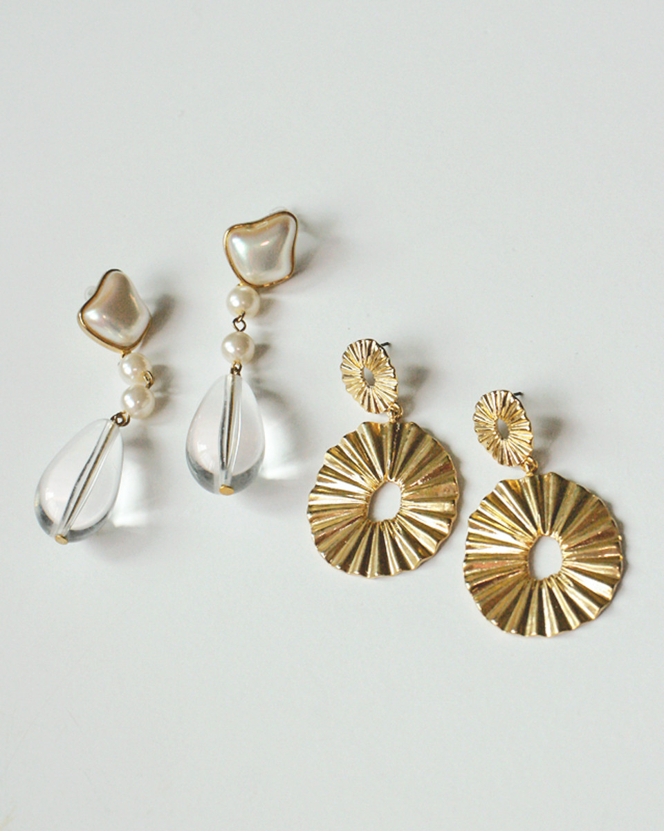 Pleated Earrings 