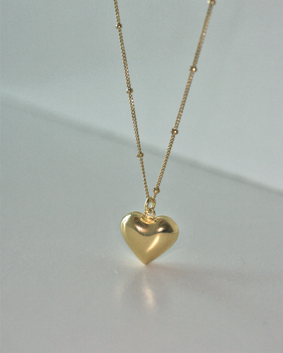 long gold heart necklace