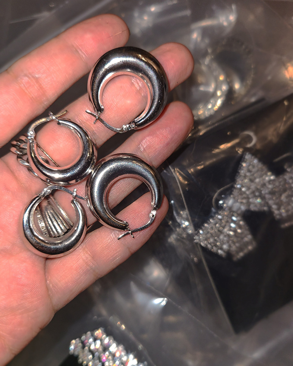 ★MIDNIGHT MOMENT.★ bold hoop earring silver solid hoop earring - silver - midnightmoment | 60% - Asian