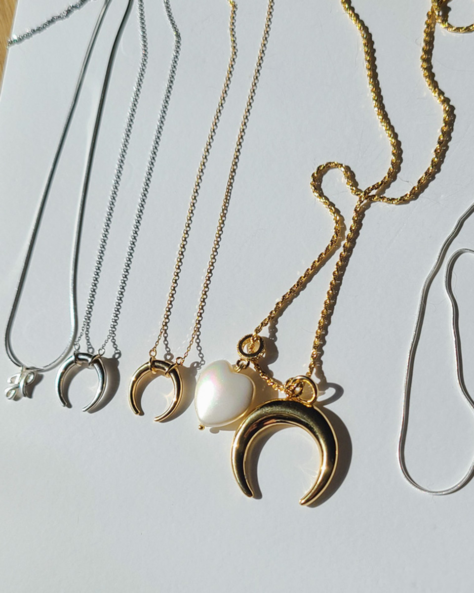 Wholesale Gemstone Crescent Moon/Double Horn Pendant Necklace -  Pandahall.com
