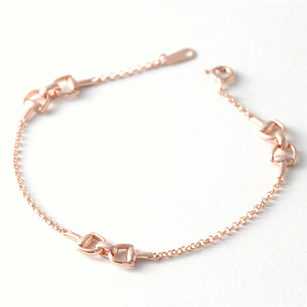 horsebit bracelet gold