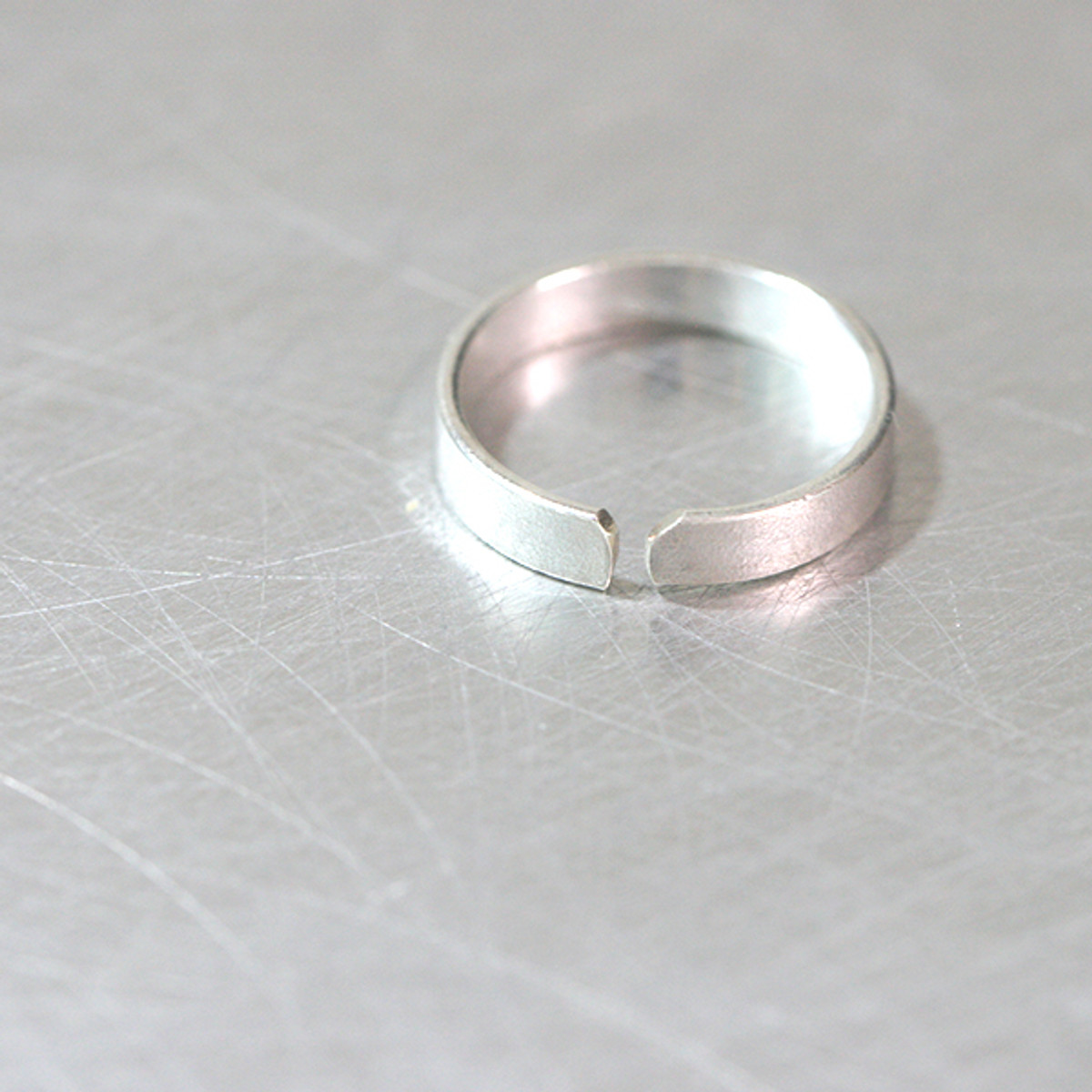 3mm Wide Sterling Silver Midi Ring