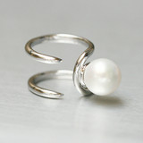 Pearl Parallel Claw Knuckle Ring White Gold from kellinsilver.com Pearl Parallel Claw Knuckle Ring White Gold from kellinsilver.com