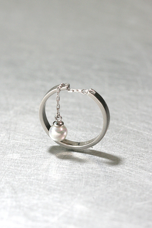 Stackable Pearl Cham Chain Ring Sterling Silver from kellinsilver.com