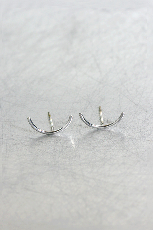 Sterling Silver Tiny Curve Earrings White Gold from kellinsilver.com