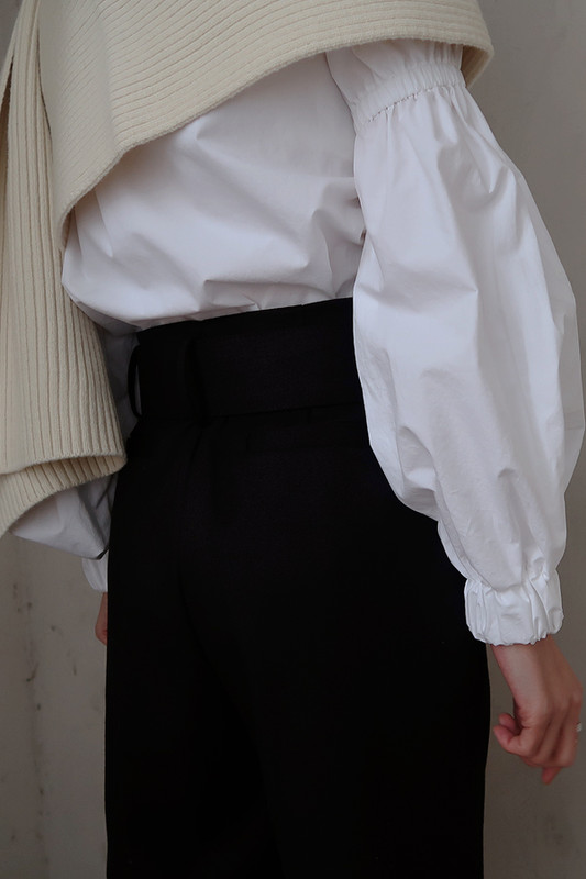 Puff Sleeve Blouse from kellinsilver.com