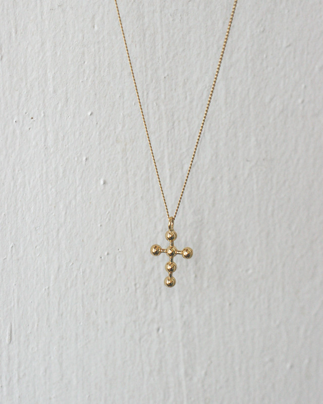 Cross N°154 Tiny Necklace - beeshaus inc.