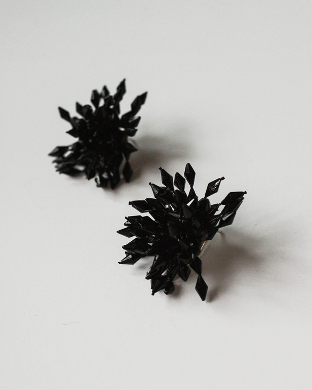 Black Beaded Blossom Studs from kellinsilver.com