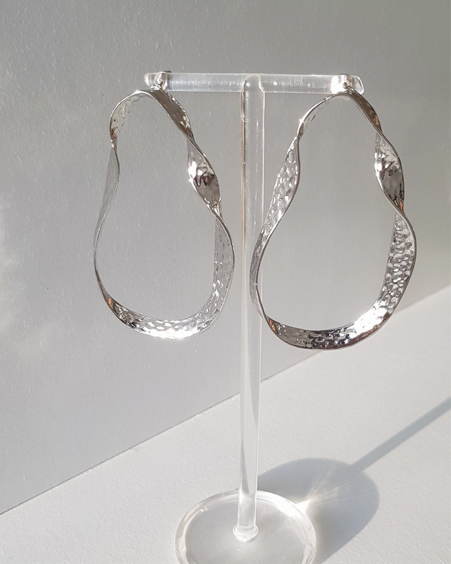 Hammered Geometric Drop Earrings from kellinsilver.com