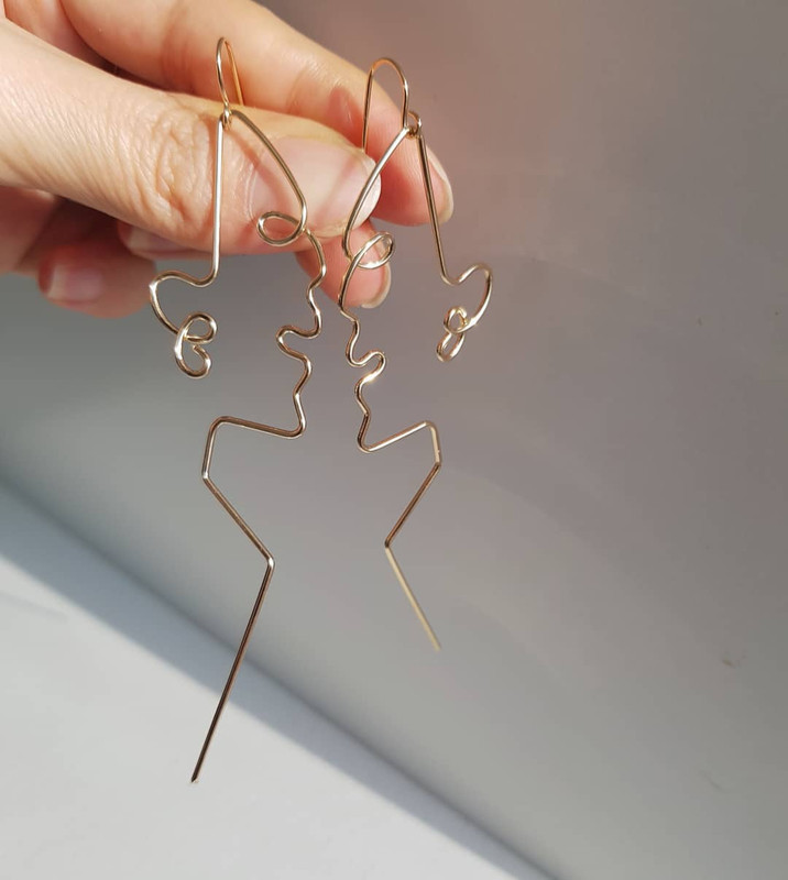 Face Line Earrings on kellinsilver.com