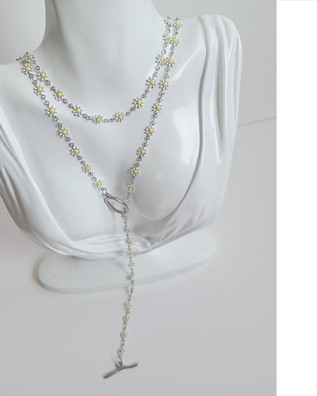 Daisy Chain Lariat Stainless Steel Long Necklace in Yellow