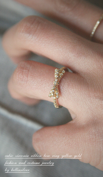 CZ Ribbon Bow Ring Gold