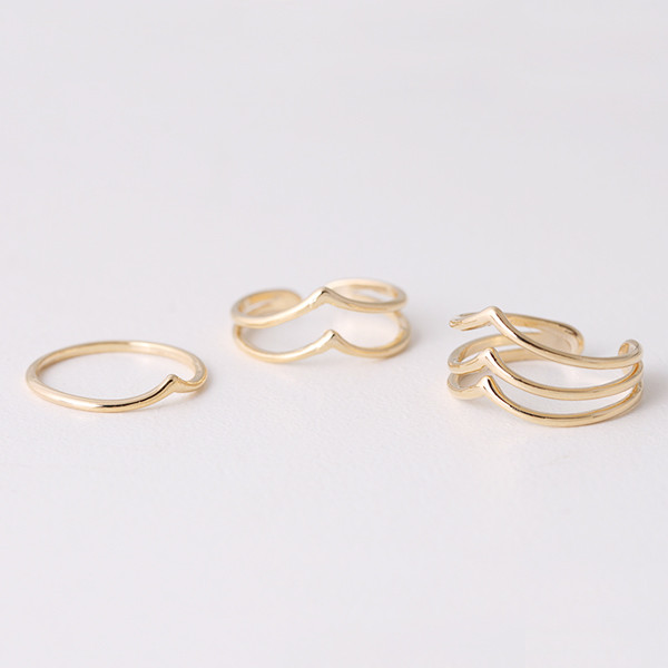 Yellow Gold Chevron Rings Set of 3 from kellinsilver.com