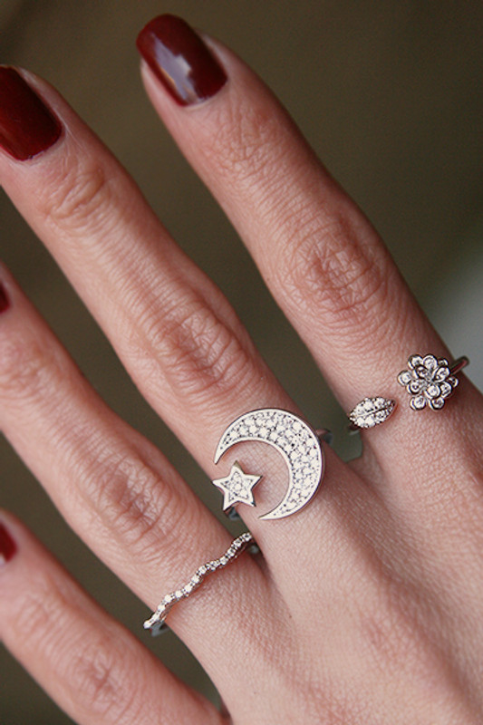 Swarovski Crescent Moon and Star Ring White Gold from kellinsilver.com