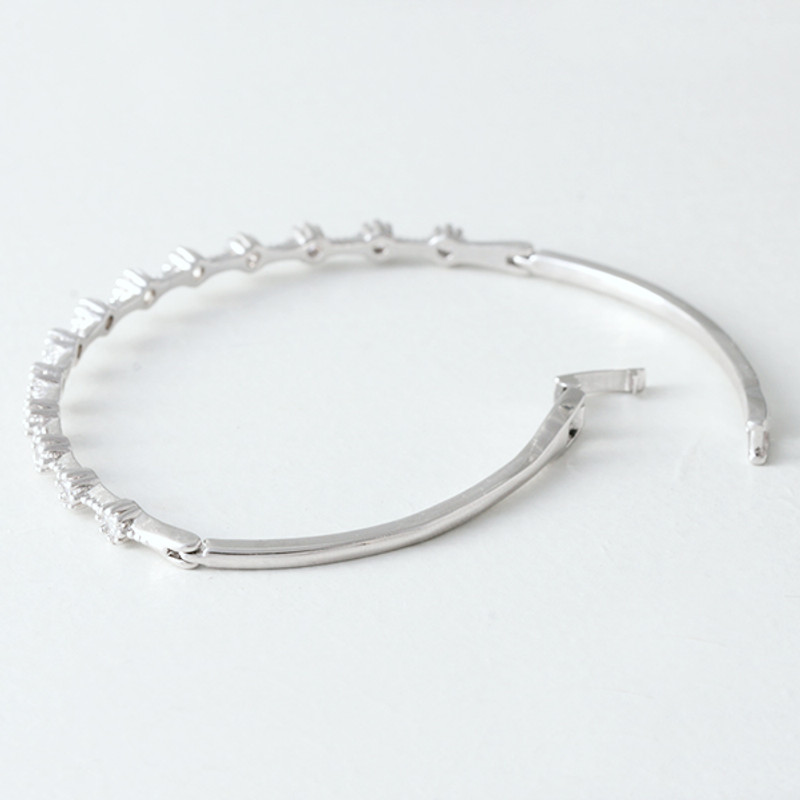 Swarovski Delicate Bangle White Gold from kellinsilver.com