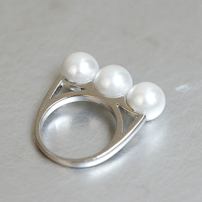 Three Shell Pearl Bar Ring Sterling Silver from kellinsilver.com