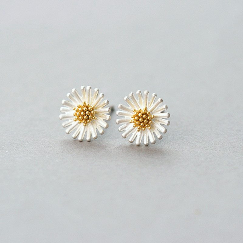 Very Small Creamy Daisy Stud Earrings from kellinsilver.com