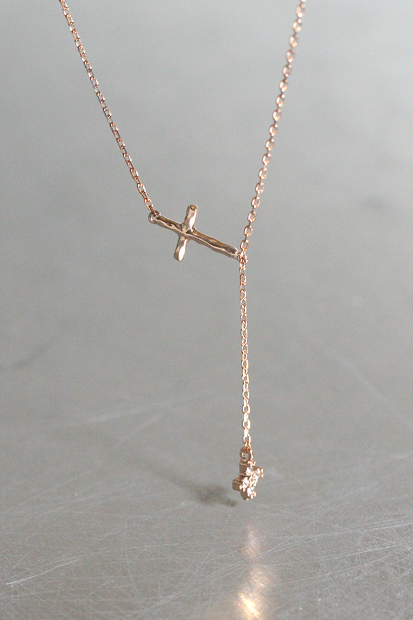 Real 14K Rose Gold Sideways Curved Textured Cross Necklace; 19 in; Lobster  Clasp | eBay