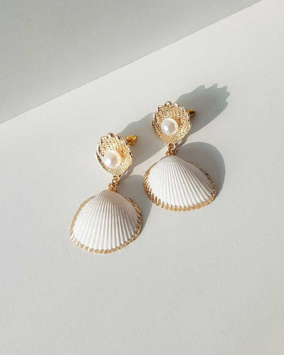 Ebony Seashell Earrings - kellinsilver.com