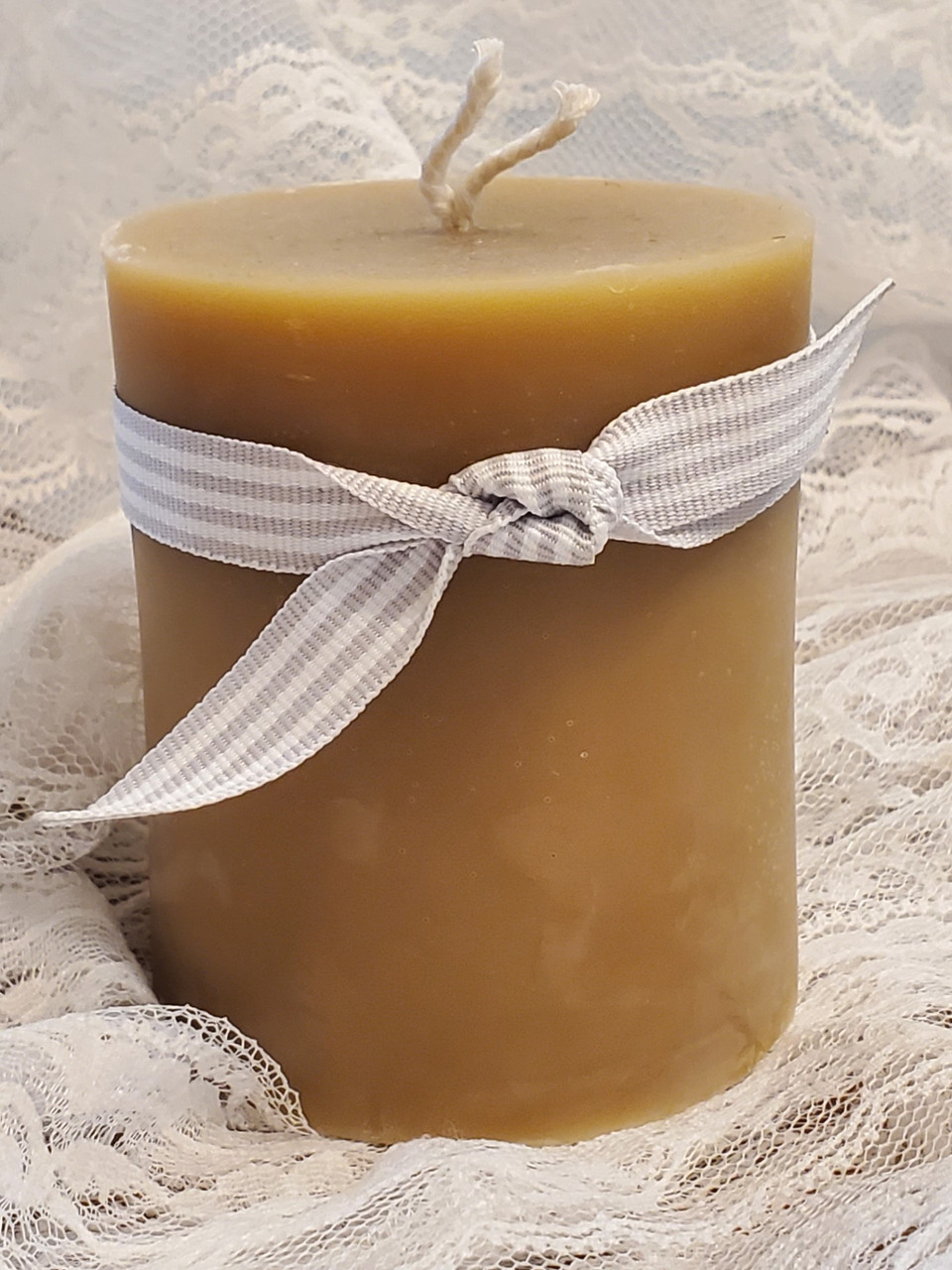 100% Beeswax Handcrafted Beeswax Cylinder Candle 3" x 3.5"
