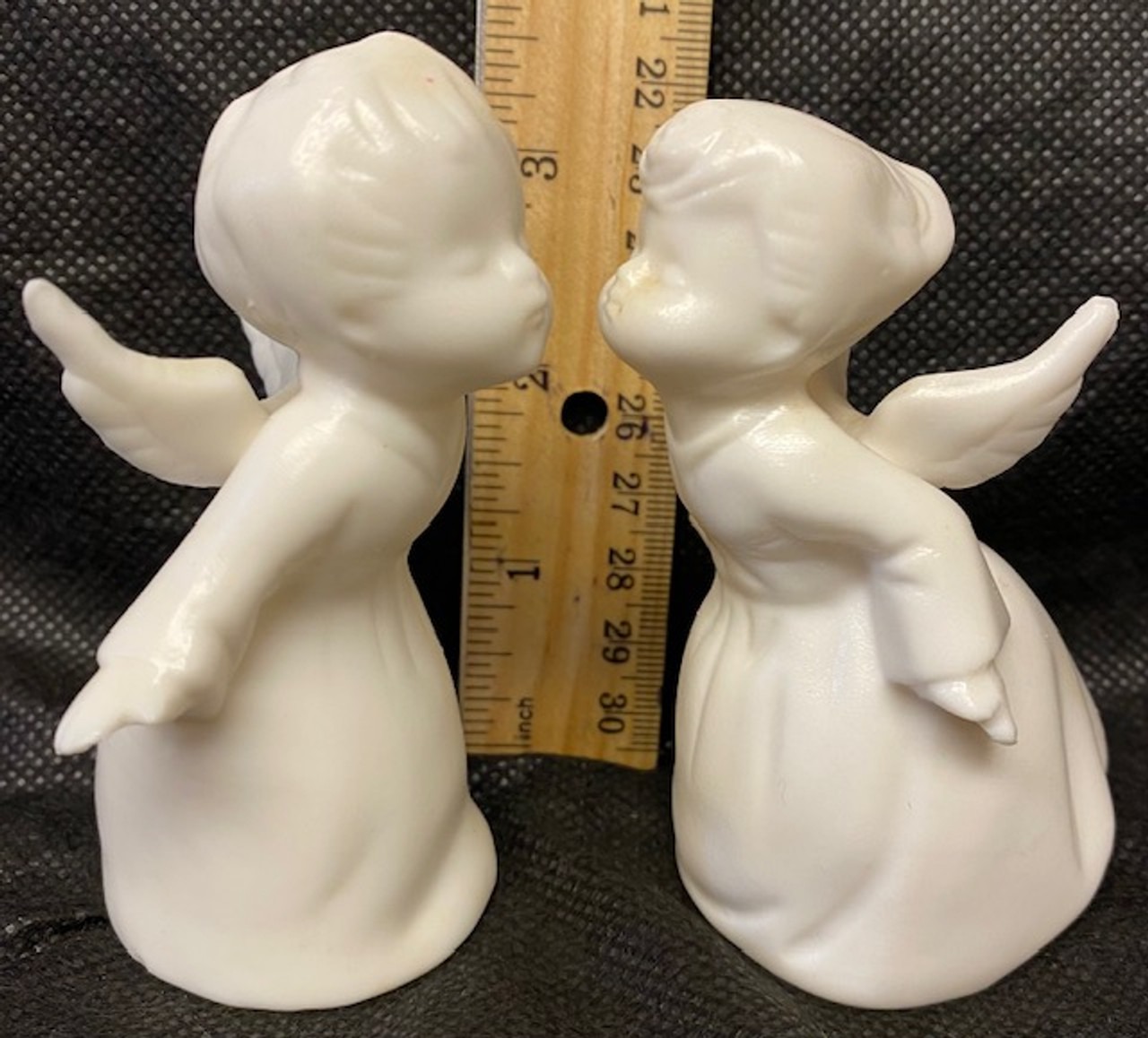 Set of 2 Vintage Ceramic Kissing Angels - 3.5"