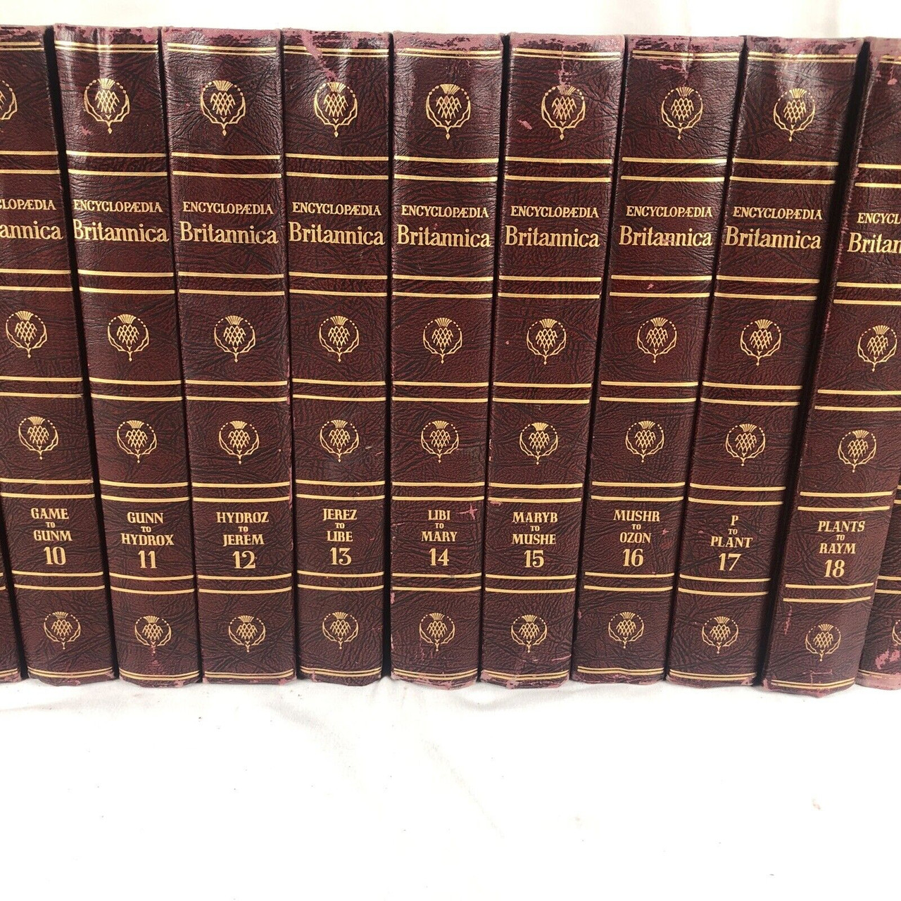 Encyclopedia Britannica 1960 Edition Full Set 24 Volumes with Free Shipping  in USA