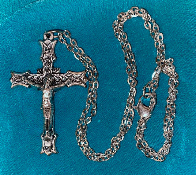 Beautiful Silver-Tone Crucifix on 18" Chain - Comes with Gift Box